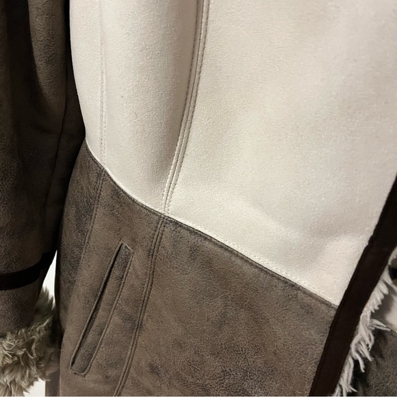 Laundry by Shelli Segal Penny Lane Coat Women L Taupe Ivory Faux Suede/Fur Y2K - Picture 5 of 7